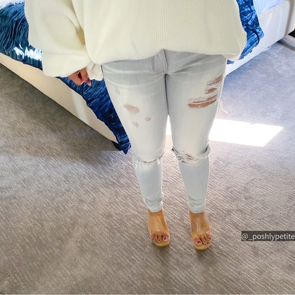 American Eagle light grey ripped  mid-rise jegging ankle - Picture 10 of 16